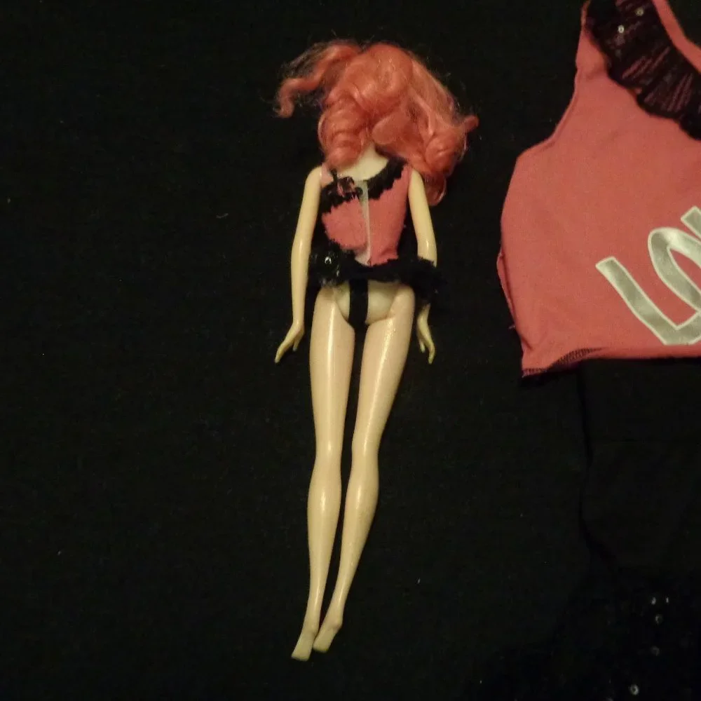 GIRLHOODCORE DOLLCORE BARBIECORE GIRLS LOVE TOP FLUFFY SKIRT PINK HAIR B…